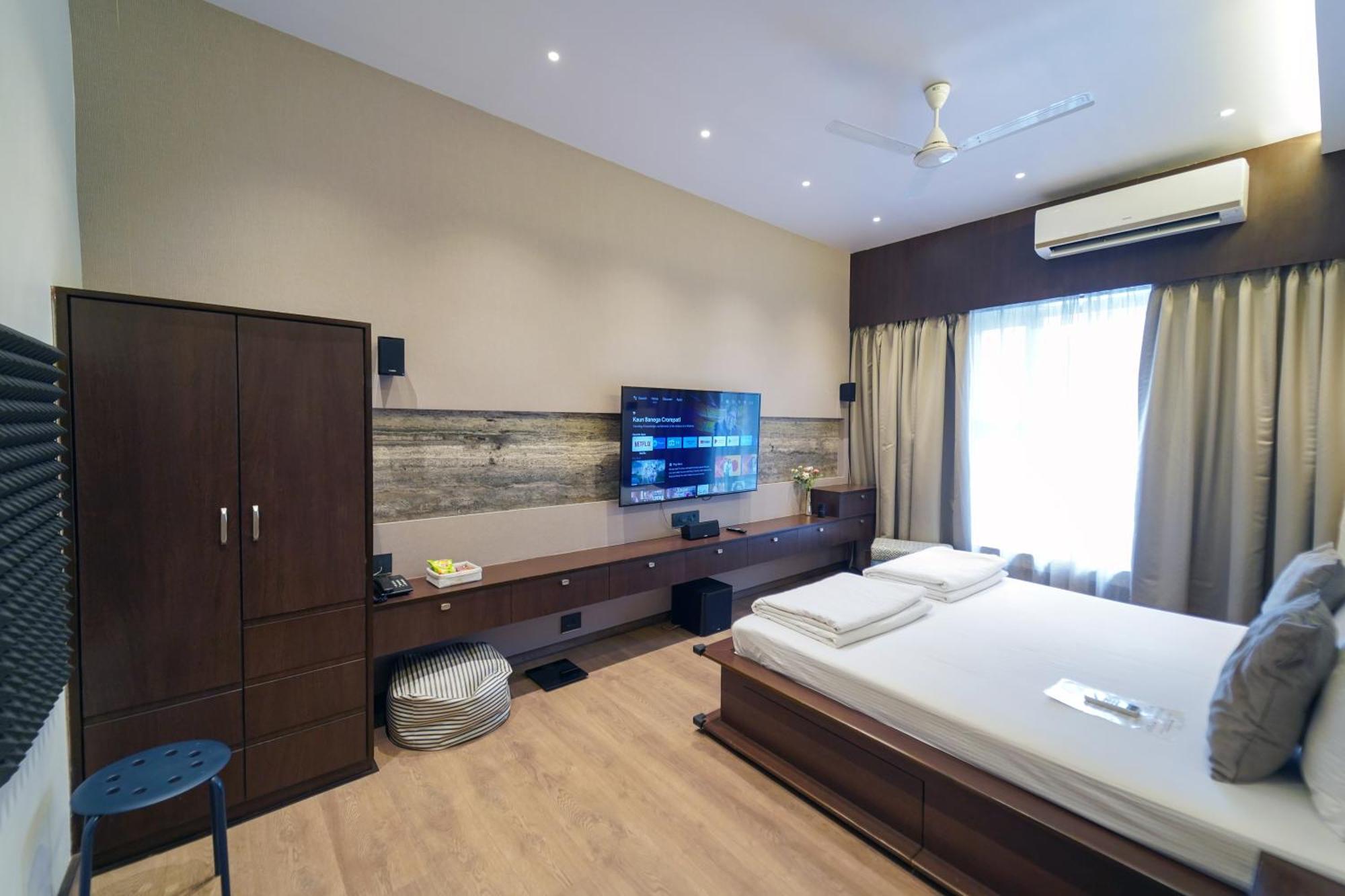 כלכותה Central Bed & Breakfast מראה חיצוני תמונה