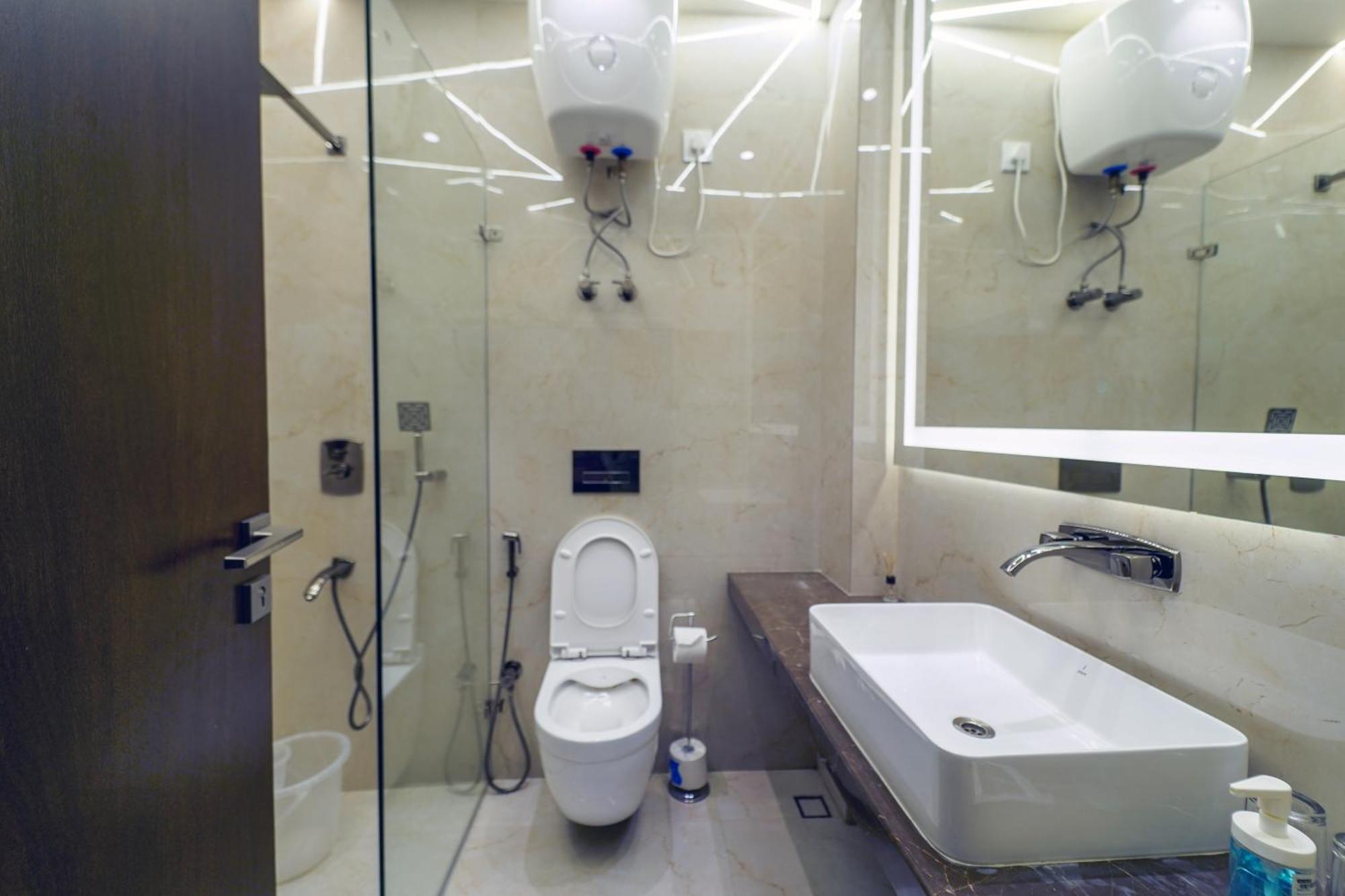 כלכותה Central Bed & Breakfast מראה חיצוני תמונה