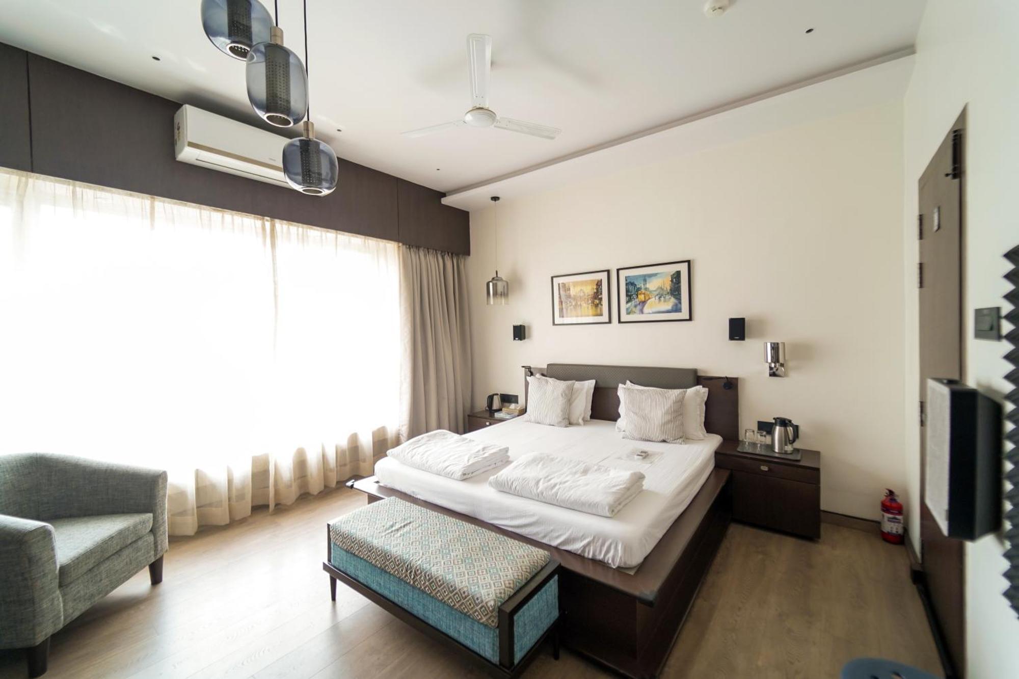 כלכותה Central Bed & Breakfast מראה חיצוני תמונה