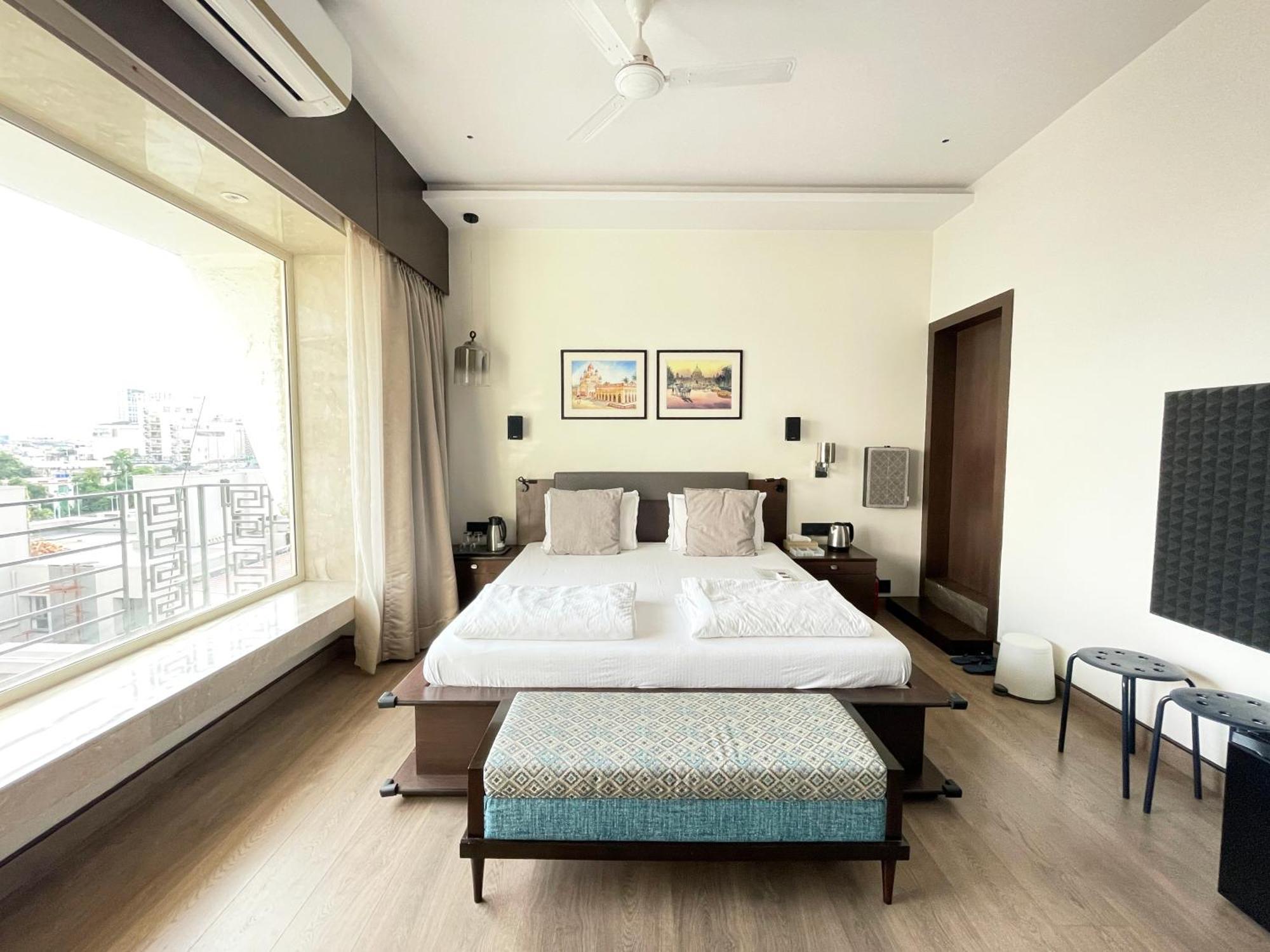 כלכותה Central Bed & Breakfast מראה חיצוני תמונה